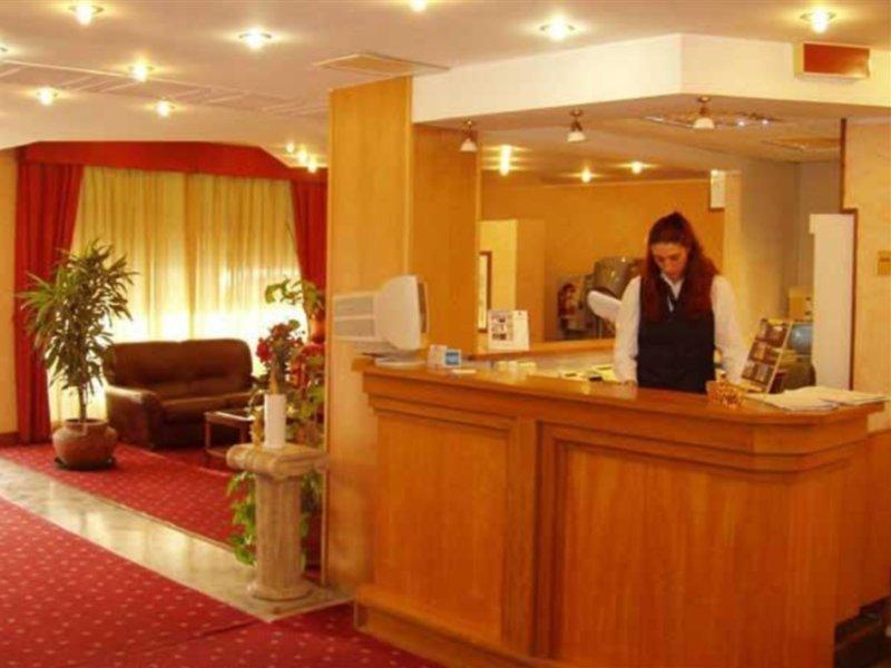 เบสต์ เวสเทิร์น โฮเต็ล โรมแอร์พอร์ต Hotel ฟิวมิชีโน ภายนอก รูปภาพ